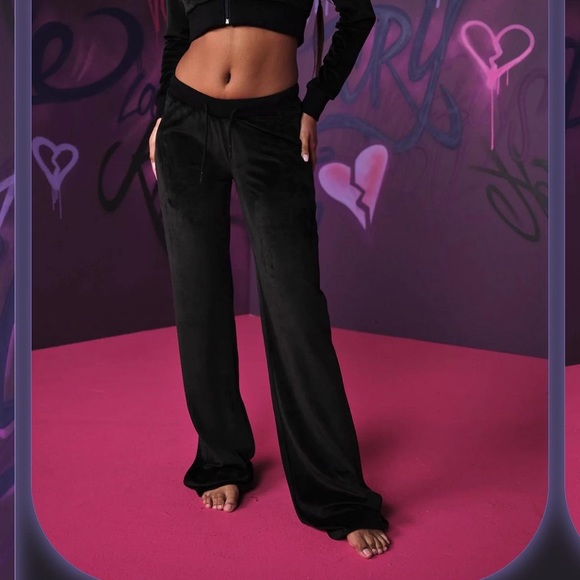 NWT✨Voight heartbreaker velour pant - Picture 2 of 4